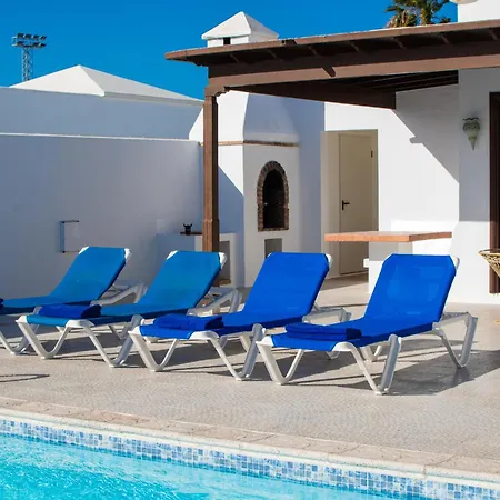 Leonor By Villalia Willa *