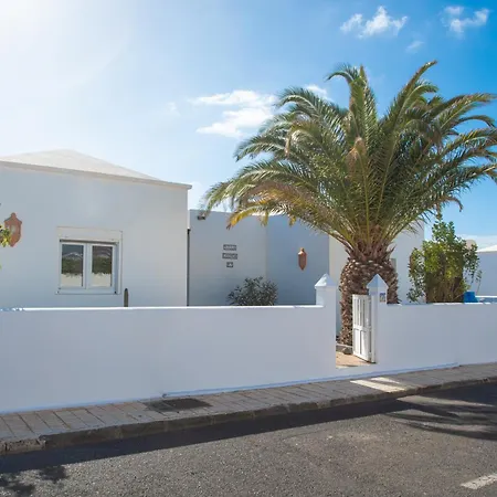 Villa Leonor By Villalia *